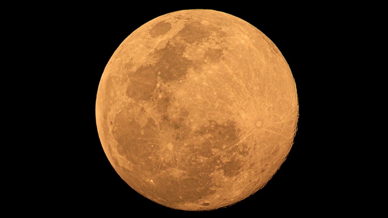 ซูเปอร์ฟูลมูน คืนวันลอยกระทง ดวงจันทร์เต็มดวงใกล้โลกที่สุด